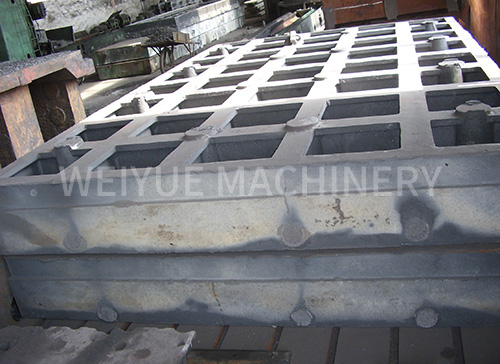 Resin sand platform